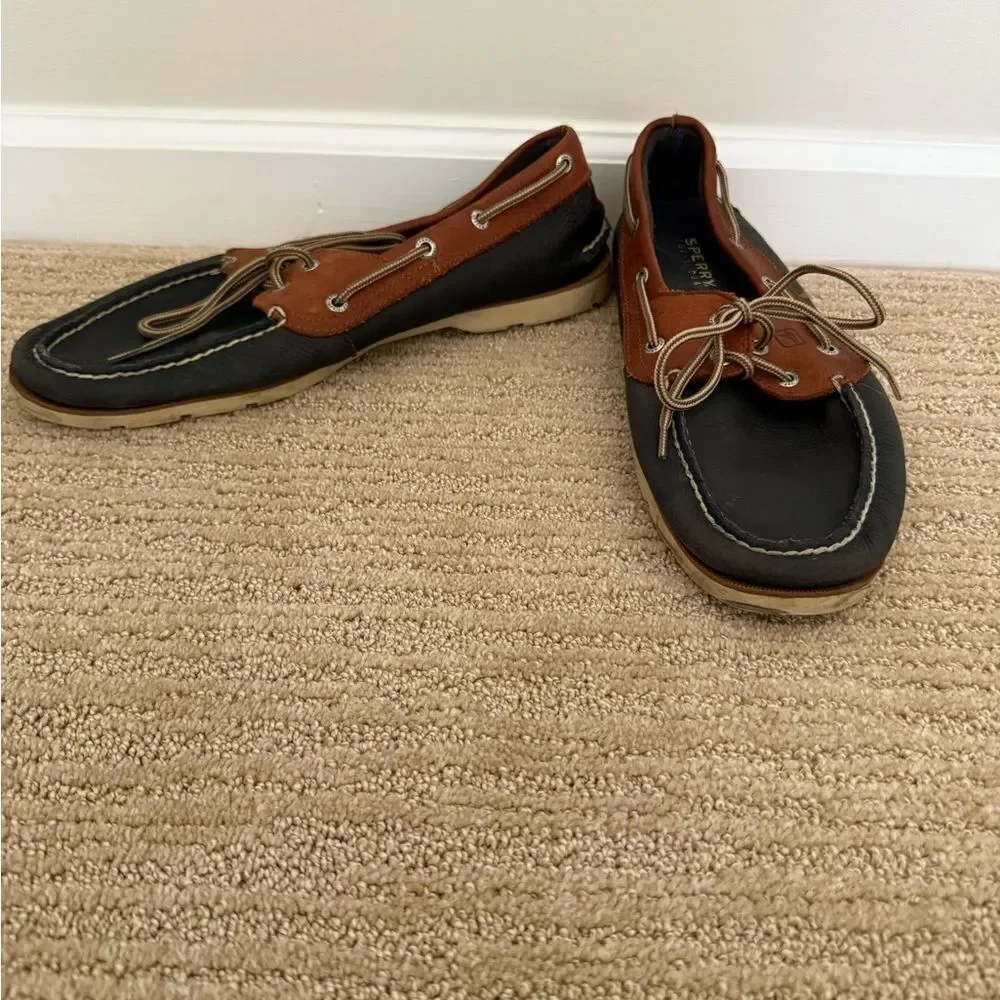 Sperry Men's Brown and Black Boat Shoes